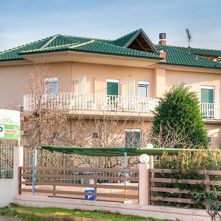 Hotel Aigli Farsala Exterior photo