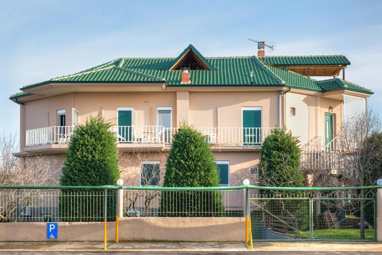 Hotel Aigli Farsala Exterior photo
