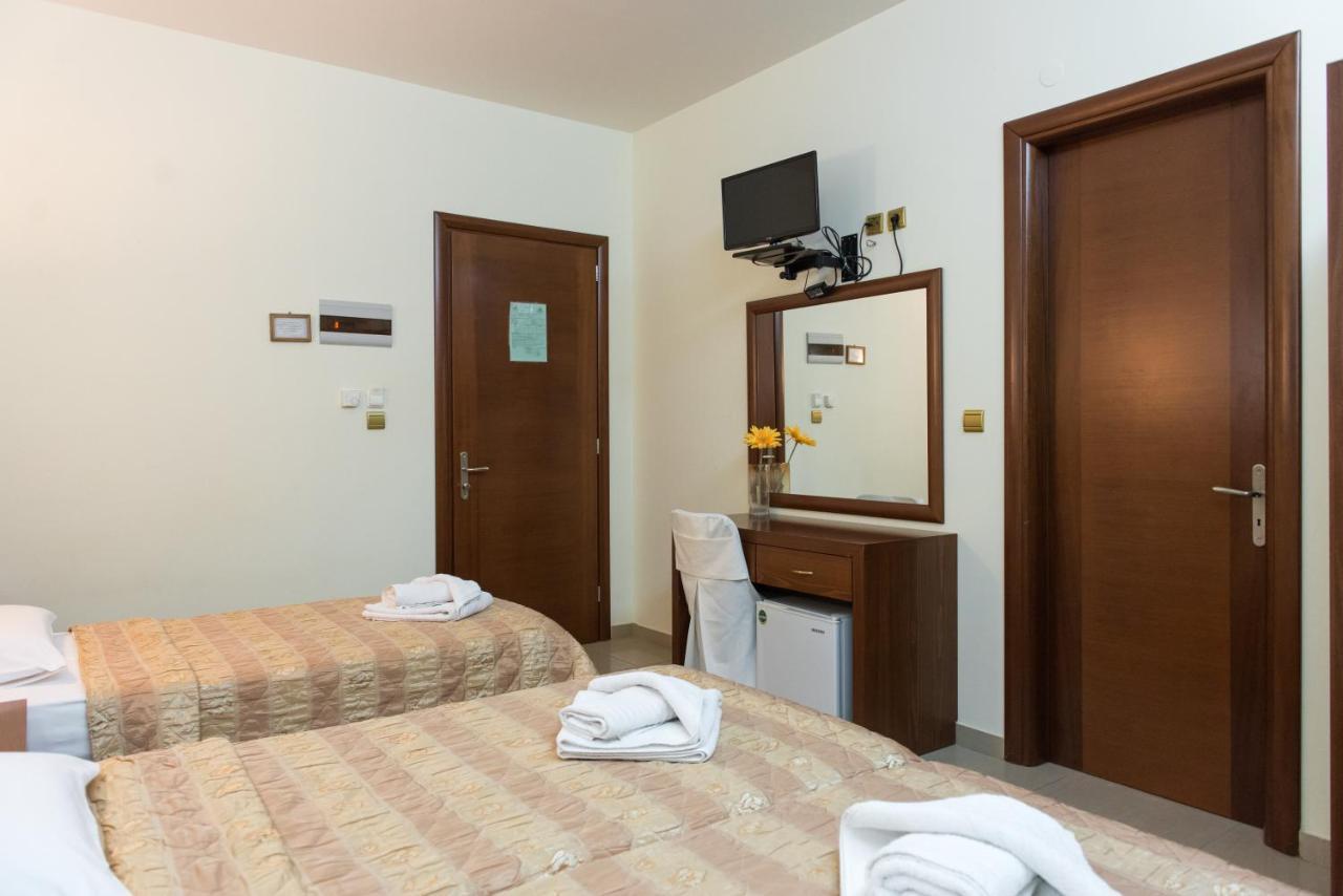 Hotel Aigli Farsala Exterior photo